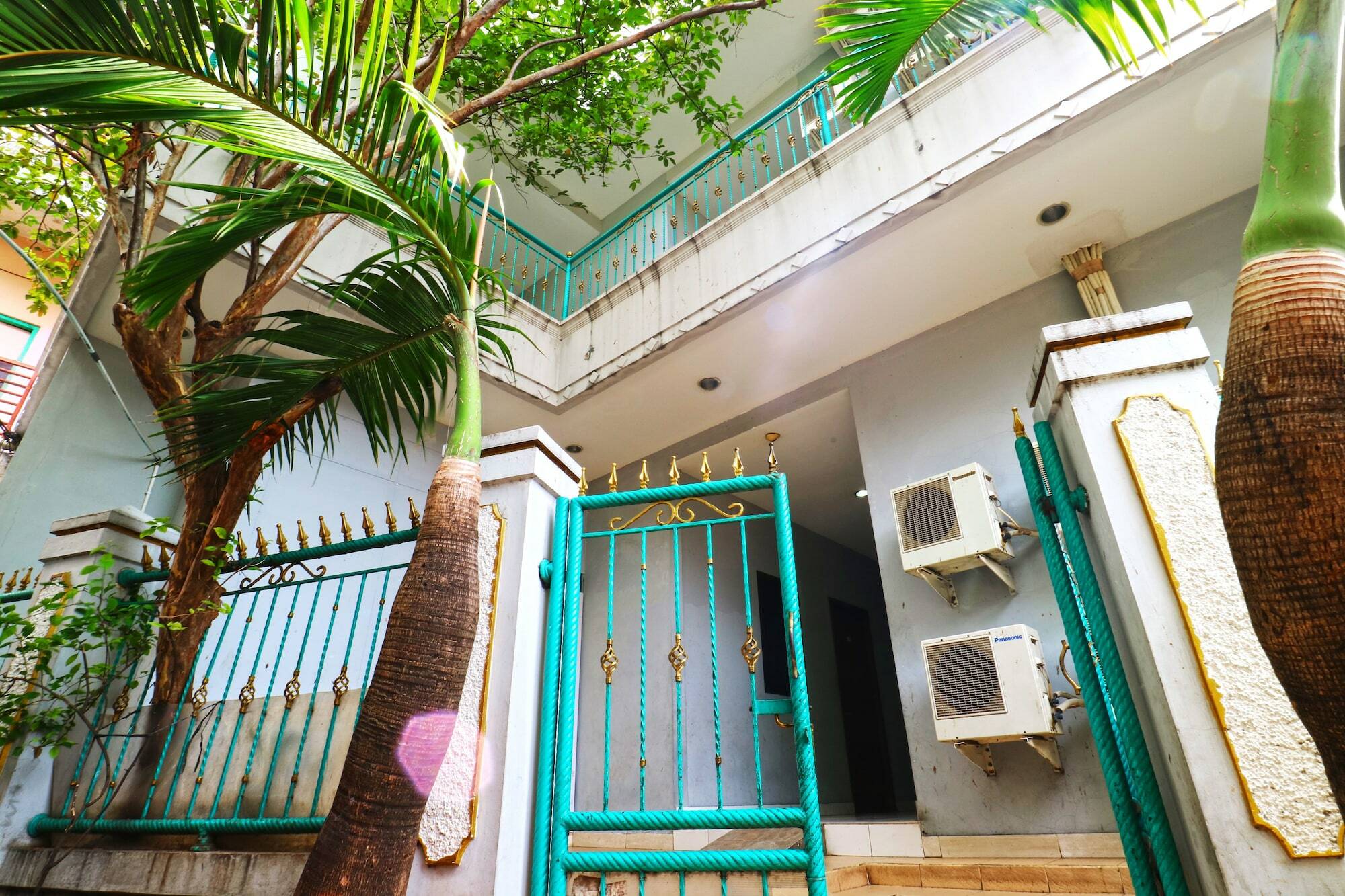 Sabrina Guest House Jakarta Extérieur photo
